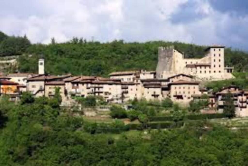 Ca' Berti Appartamento Con Terrazza Ville Del Monte 텐노 외부 사진